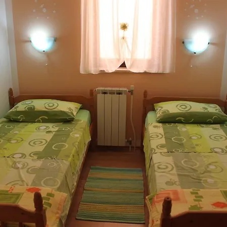 Fazana 6 Apartment *